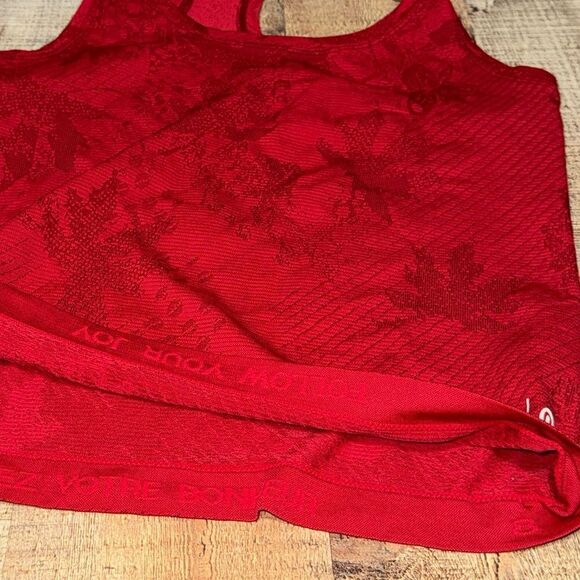 lululemon Women's Team Canada Swiftly Tech Racerback 2.0 Waist Length COC logo - Picture 3 of 11